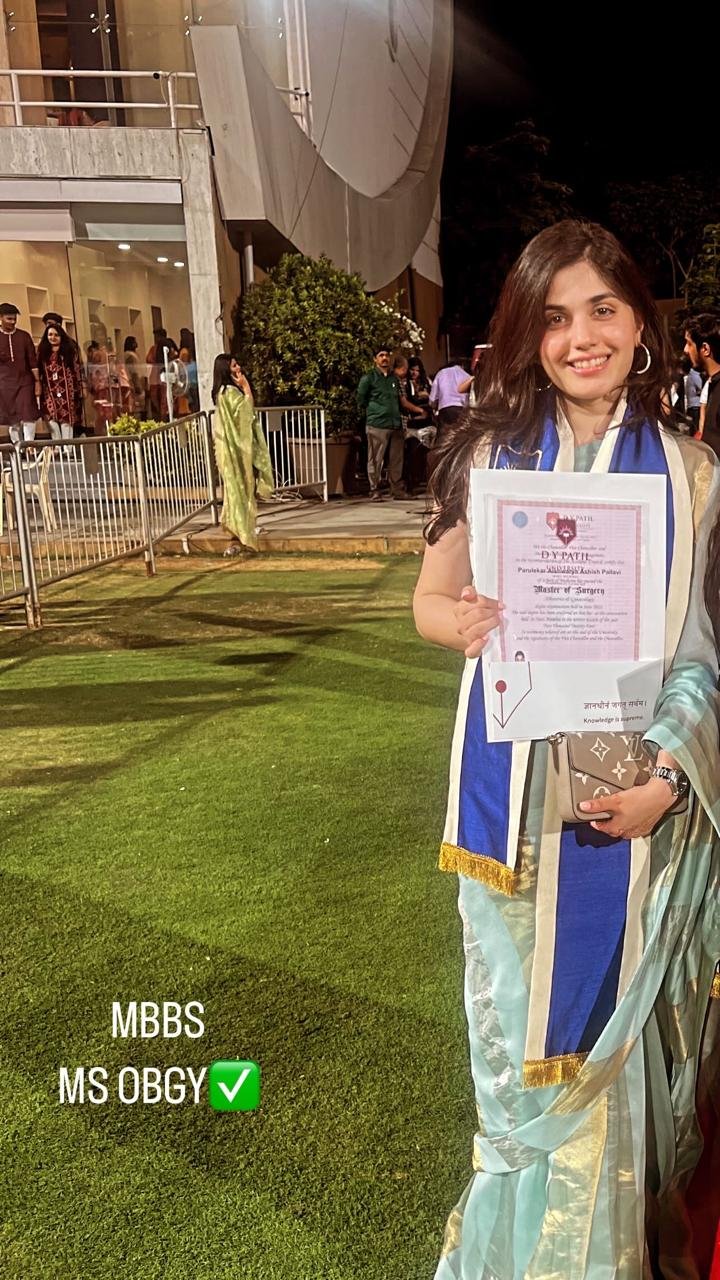 Certificate thumbnail: MS Obstetrics & Gynaecology Graduation